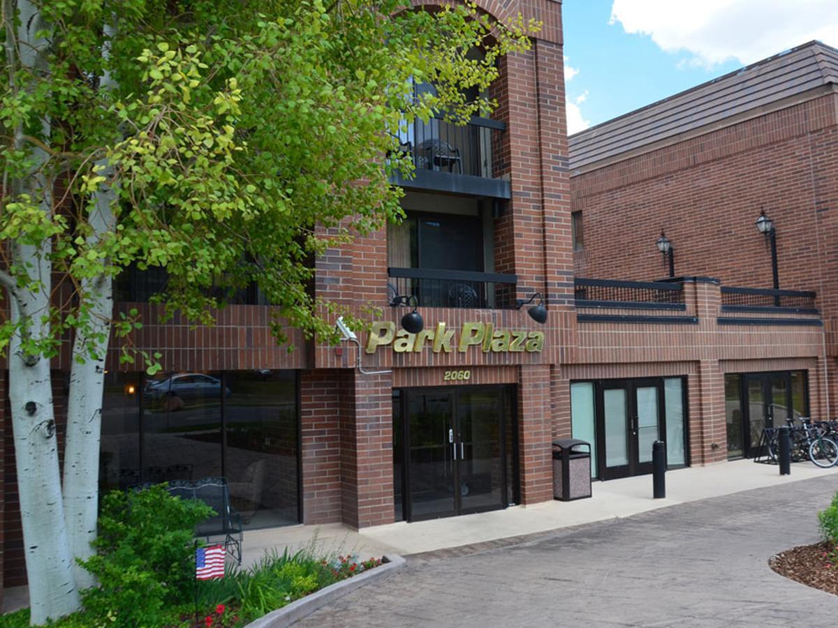Raintree'S Park Plaza Park City Bagian luar foto